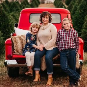 Meet your Posher, Whitney